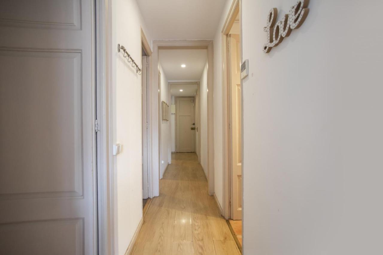 32Par1009 - Big And Spacious Apartment Downtown Barcelone Extérieur photo